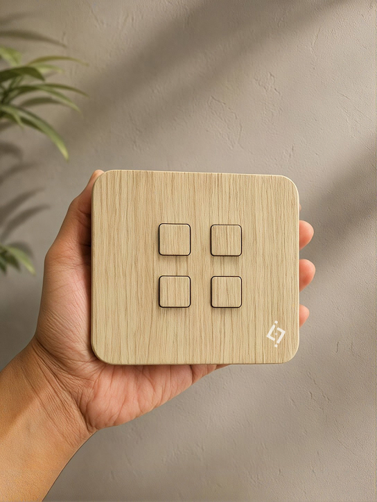 Natural wood-look four-button panel